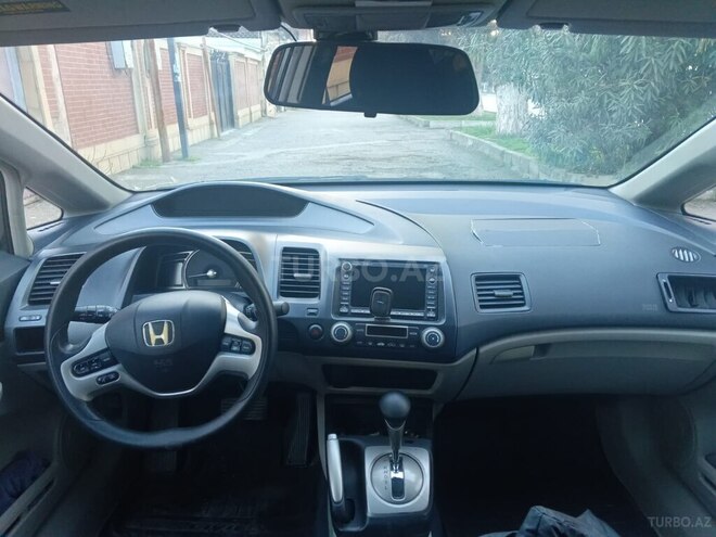Honda Civic 2008, 186,000 km - 1.3 l - Xaçmaz