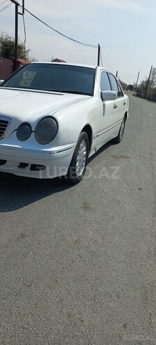 Mercedes E 220 d 1997, 145,000 km - 2.2 l - Balakən