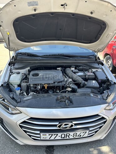 Hyundai Avante 2016, 120,000 km - 1.6 л - Bakı