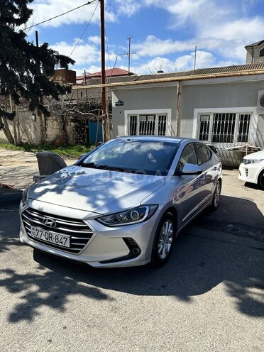 Hyundai Avante 2016, 120,000 km - 1.6 л - Bakı