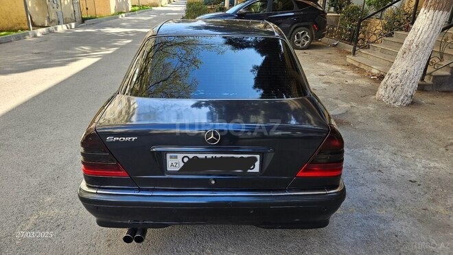 Mercedes C 220 d 2000, 425,200 km - 2.2 l - Bakı