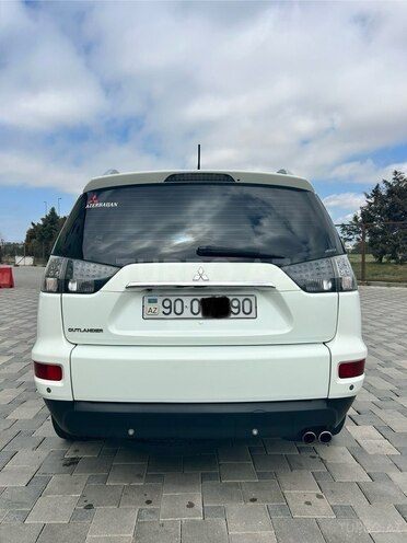 Mitsubishi Outlander 2010, 292,000 km - 3.0 l - Bakı