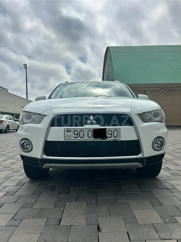 Mitsubishi Outlander 2010, 292,000 km - 3.0 l - Bakı