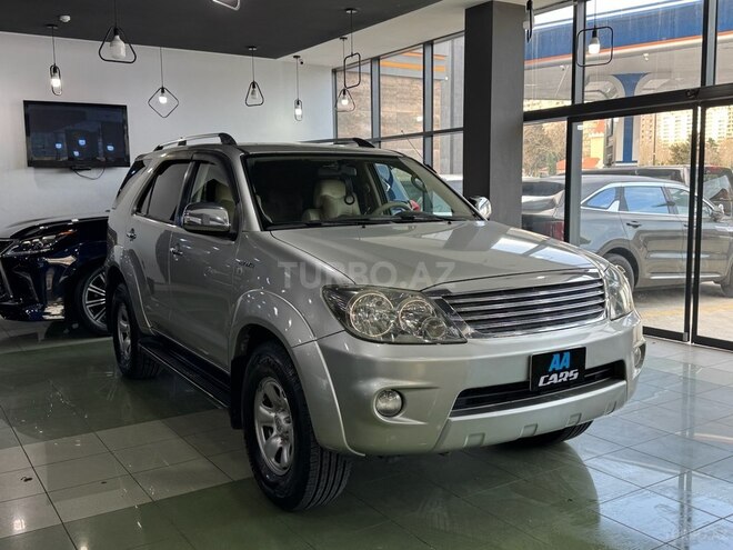 Toyota Fortuner 2005, 218,000 km - 2.7 l - Bakı