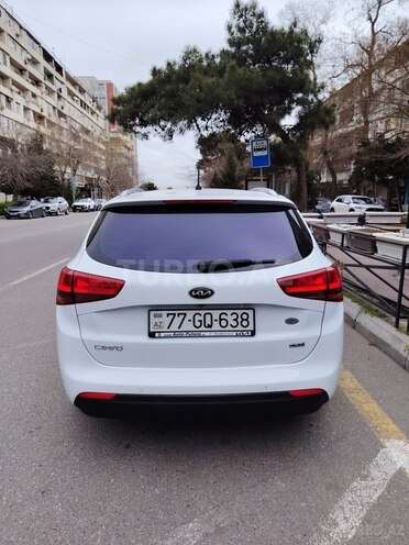 Kia Ceed 2016, 260,000 km - 1.6 l - Bakı