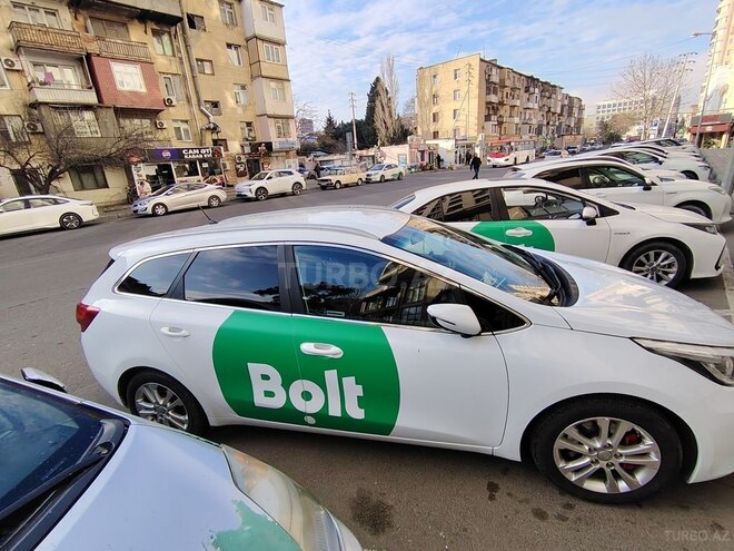 Kia Ceed 2016, 260,000 km - 1.6 l - Bakı