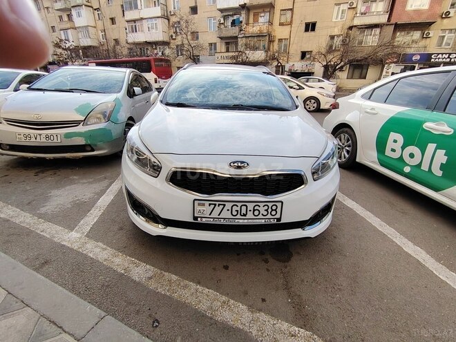 Kia Ceed 2016, 260,000 km - 1.6 l - Bakı