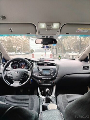 Kia Ceed 2016, 260,000 km - 1.6 l - Bakı