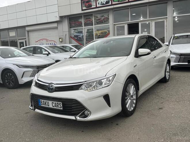 Toyota Camry-3