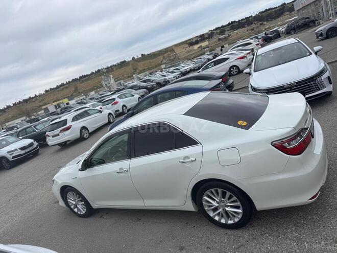 Toyota Camry-8