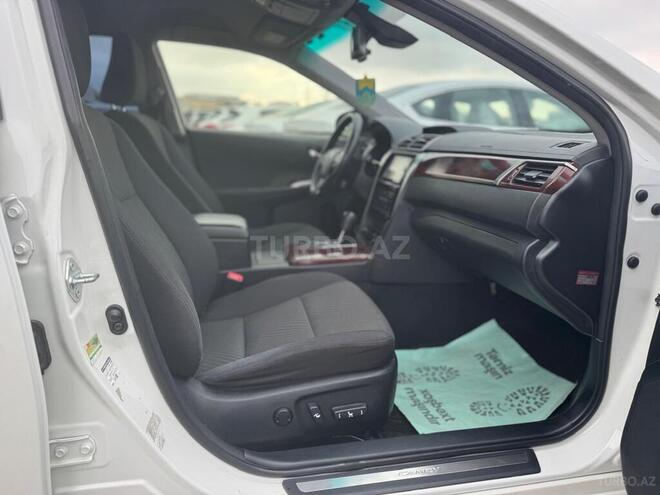 Toyota Camry-20