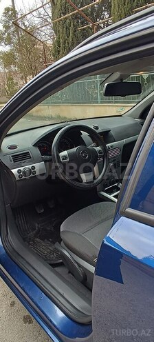 Opel Astra 2009, 280,000 km - 1.3 l - Bakı