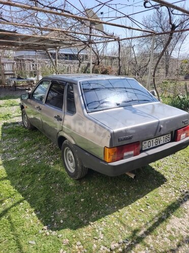 LADA (VAZ) 21099 1995, 329,000 km - 1.5 l - Salyan
