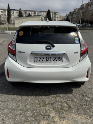 Toyota Aqua 2017, 76,500 km - 1.5 l - Bakı