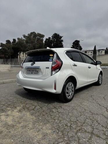 Toyota Aqua 2017, 76,500 km - 1.5 l - Bakı