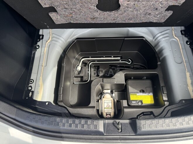 Toyota Aqua 2017, 76,500 km - 1.5 l - Bakı