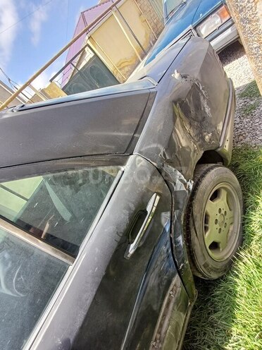 Mercedes E 250 1990, 700,000 km - 2.5 л - Bakı