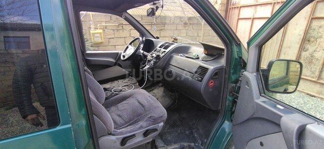 Mercedes Vito 2000, 302,000 km - 2.2 л - Bakı