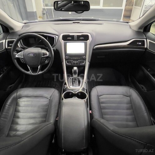 Ford Fusion (North America)-13