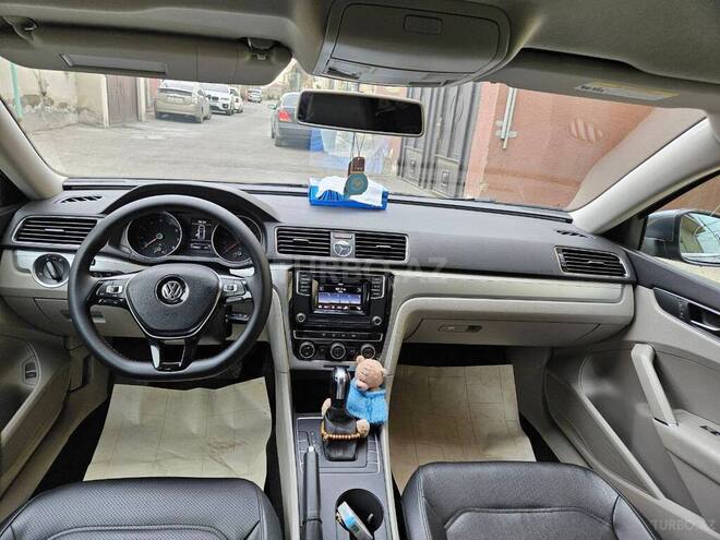 Volkswagen Passat 2016, 136,000 km - 1.8 l - Bakı