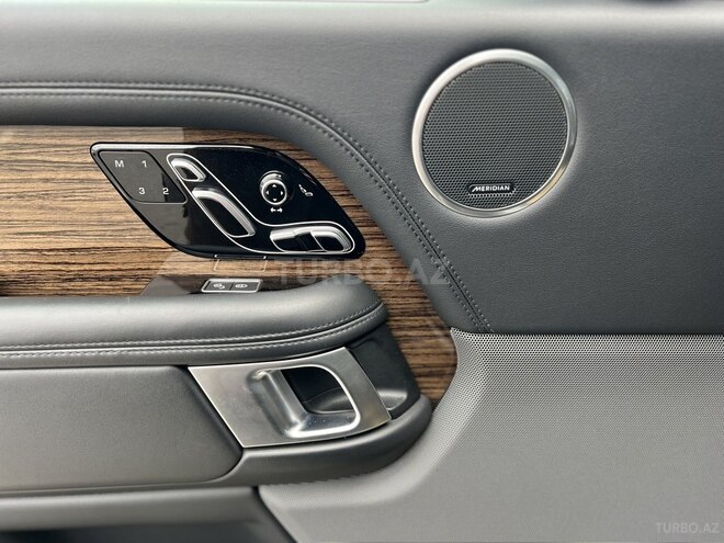 Land Rover Range Rover-13