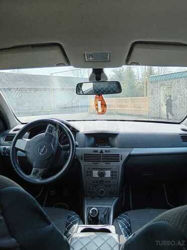 Opel Astra 2006, 327,000 km - 1.3 l - Qəbələ