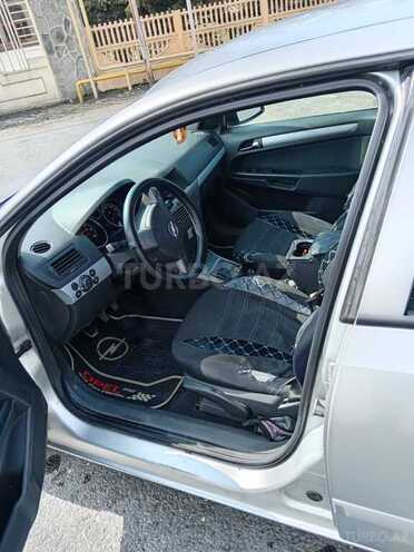 Opel Astra 2006, 327,000 km - 1.3 l - Qəbələ
