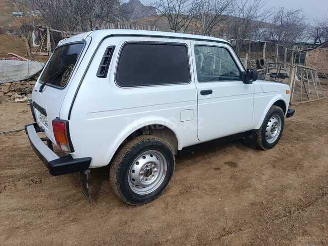 LADA (VAZ) Niva 2010, 124,000 km - 1.7 l - Yardımlı