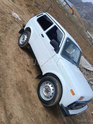 LADA (VAZ) Niva 2010, 124,000 km - 1.7 l - Yardımlı