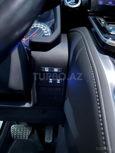 Toyota Land Cruiser 2021, 64,280 km - 3.5 л - Bakı