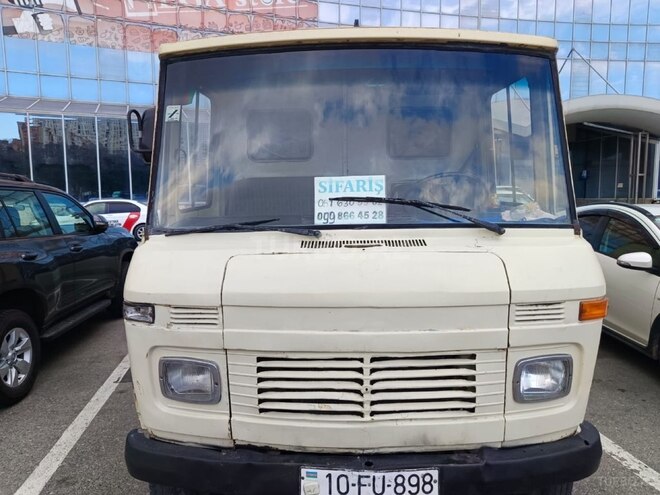 Mercedes 609 D 1985, 183,944 km - 4.0 l - Bakı