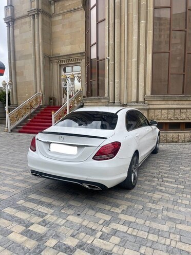Mercedes C 300 4MATIC 2015, 96,000 km - 2.0 l - Bakı