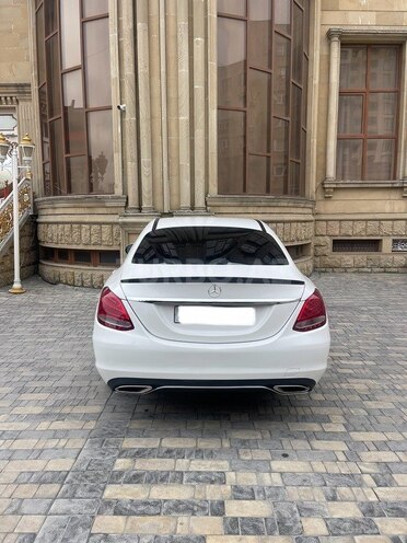 Mercedes C 300 4MATIC 2015, 96,000 km - 2.0 l - Bakı