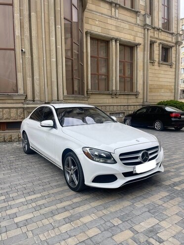 Mercedes C 300 4MATIC 2015, 96,000 km - 2.0 l - Bakı