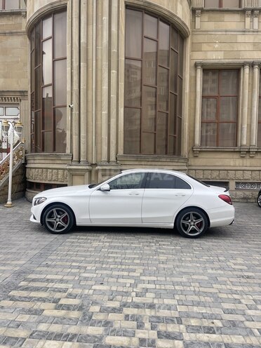 Mercedes C 300 4MATIC 2015, 96,000 km - 2.0 l - Bakı