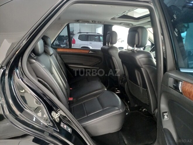 Mercedes ML 350 4MATIC-12