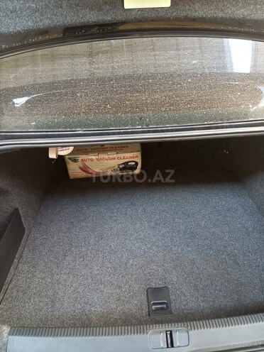 Volkswagen Passat 2006, 177,000 km - 2.0 l - Gəncə
