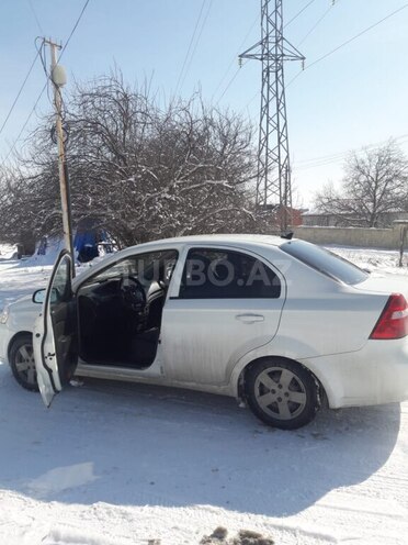 Chevrolet Aveo 2011, 289,565 km - 1.4 l - Quba