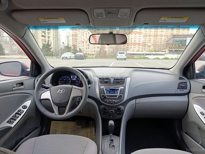 Hyundai Accent 2016, 132,124 km - 1.6 l - Bakı