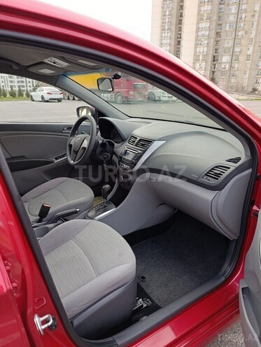 Hyundai Accent 2016, 132,124 km - 1.6 l - Bakı