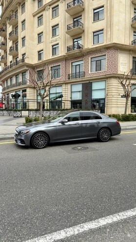 Mercedes E 300 4MATIC 2017, 54,000 km - 2.0 l - Bakı