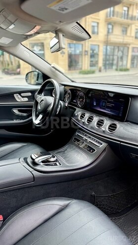 Mercedes E 300 4MATIC 2017, 54,000 km - 2.0 l - Bakı