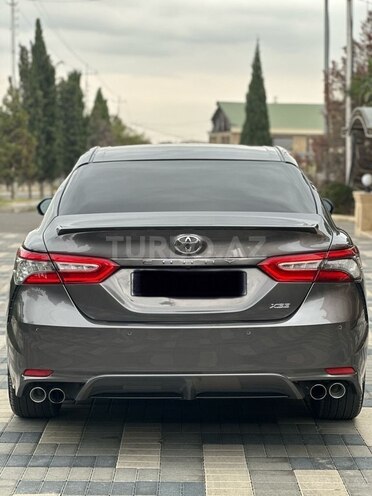 Toyota Camry 2018, 197,546 km - 2.5 л - Gəncə