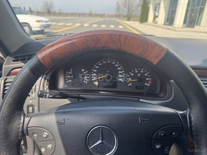 Mercedes E 240 1999, 194,000 km - 2.4 l - Zaqatala