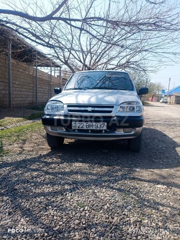 Chevrolet Niva 2005, 261,000 km - 1.7 l - Goranboy