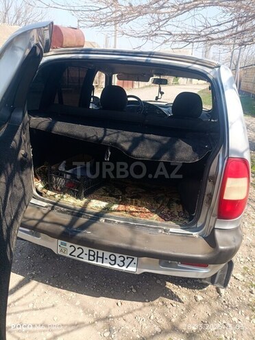 Chevrolet Niva 2005, 261,000 km - 1.7 l - Goranboy