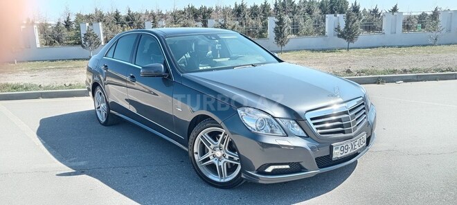 Mercedes E 350 2009, 398,000 km - 3.5 l - Bakı