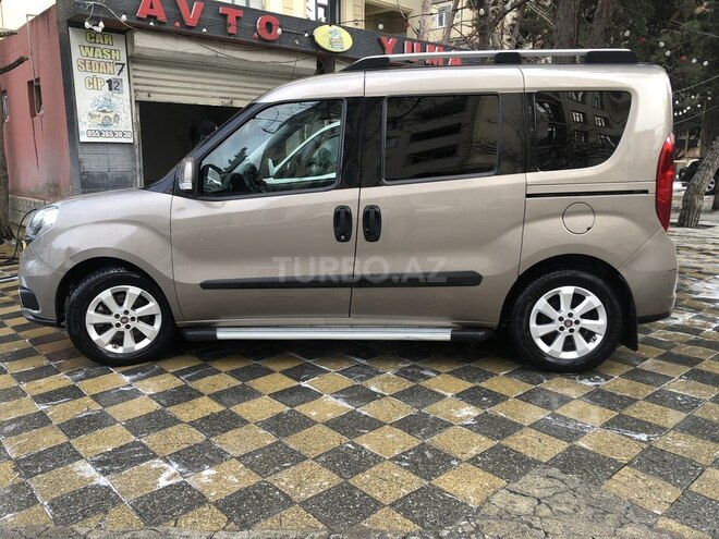 Fiat Doblo 2017, 300,000 km - 1.4 л - Bakı