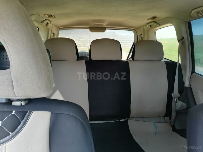 Mitsubishi Pajero 2004, 300,747 km - 3.0 l - Yardımlı