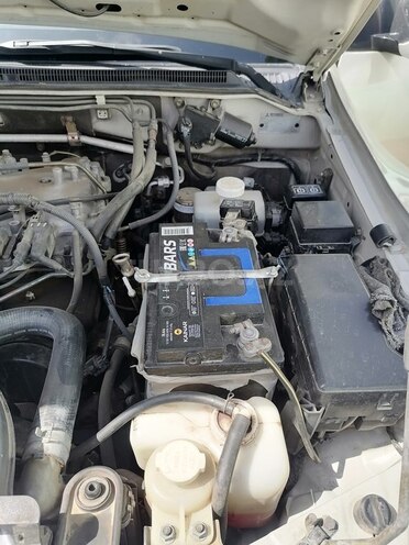 Mitsubishi Pajero 2004, 300,747 km - 3.0 l - Yardımlı